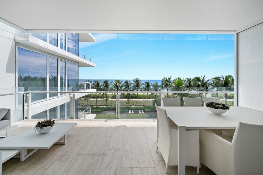17 Million Sale at Four Seasons Surf Club Sets Florida Record for Two-Bedroom Condo - Miami luxury real estate