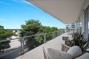 17 Million Sale at Four Seasons Surf Club Sets Florida Record for Two-Bedroom Condo thumbnail